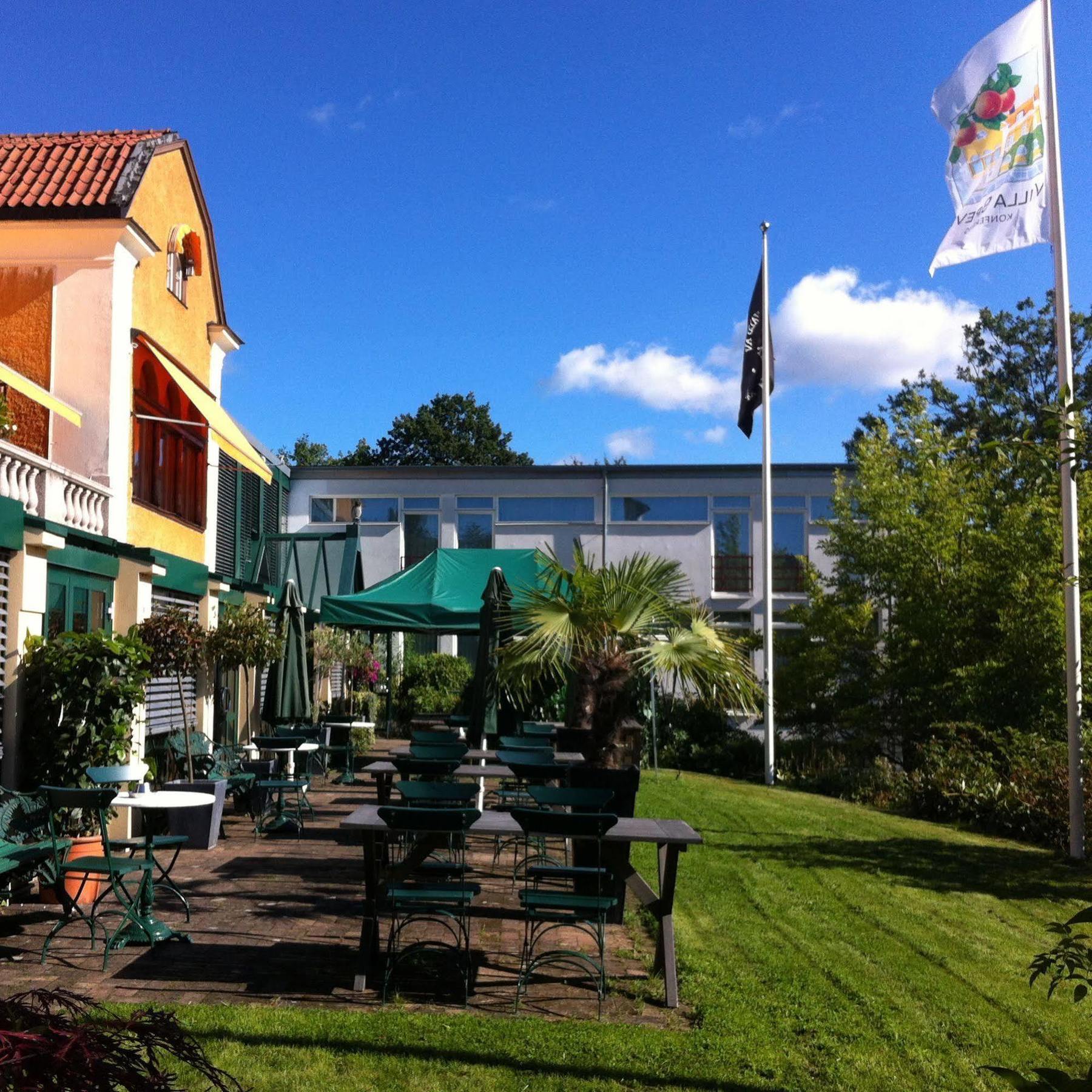 Villa Brevik Lidingö エクステリア 写真